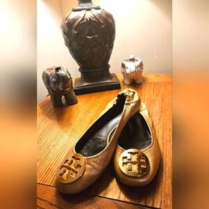TORY BURCH Ballet Flats Gold, Size 6.5, Good Condition